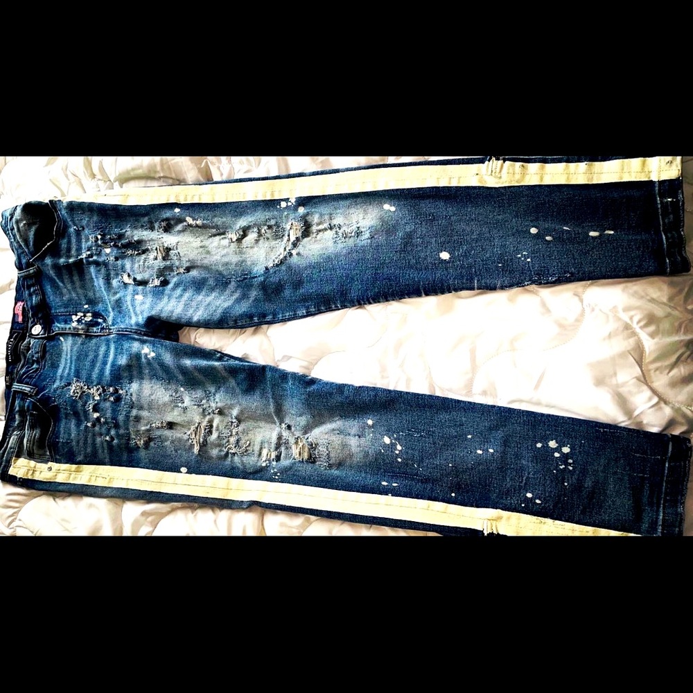 Damati Jeans
